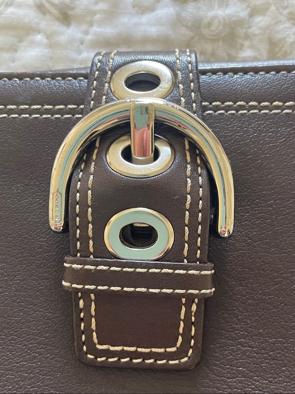Coach vintage Brown Leather womens Bifold Wallet with Silver Buckle - Picture 2 of 7
